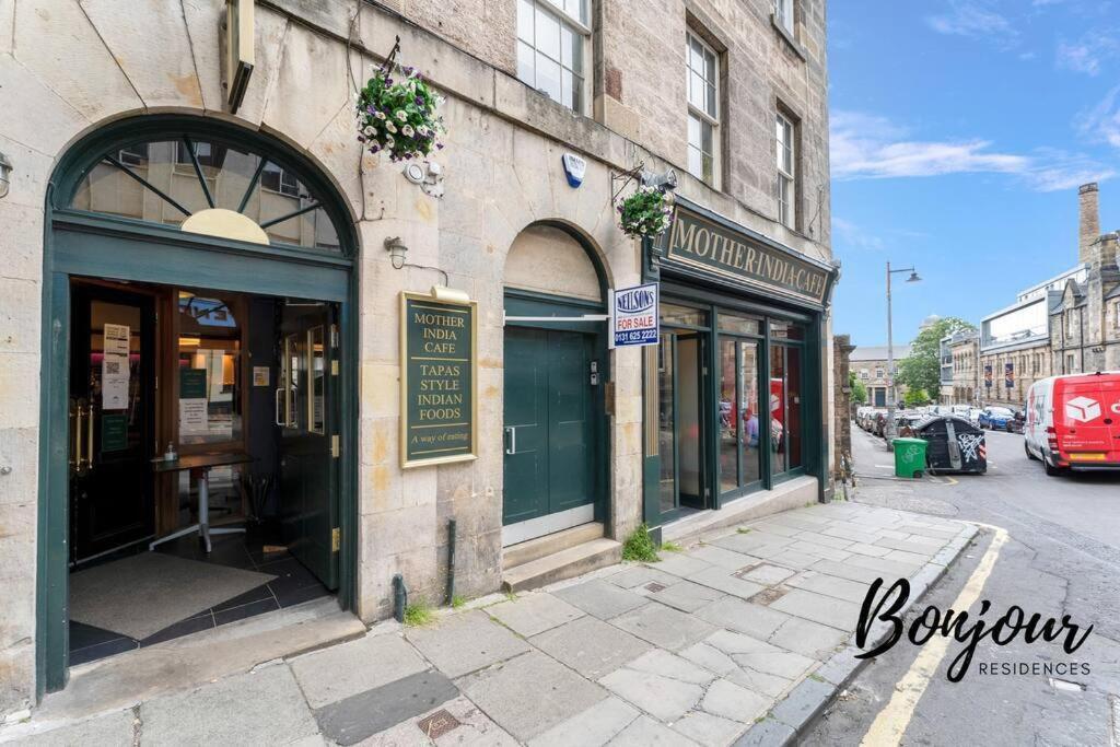 Monge Suite Old Town 2Br-1Ba, Near Royal Mile By Bonjour Residences エディンバラ エクステリア 写真