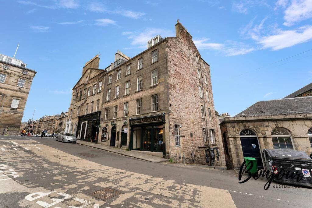 Monge Suite Old Town 2Br-1Ba, Near Royal Mile By Bonjour Residences エディンバラ エクステリア 写真